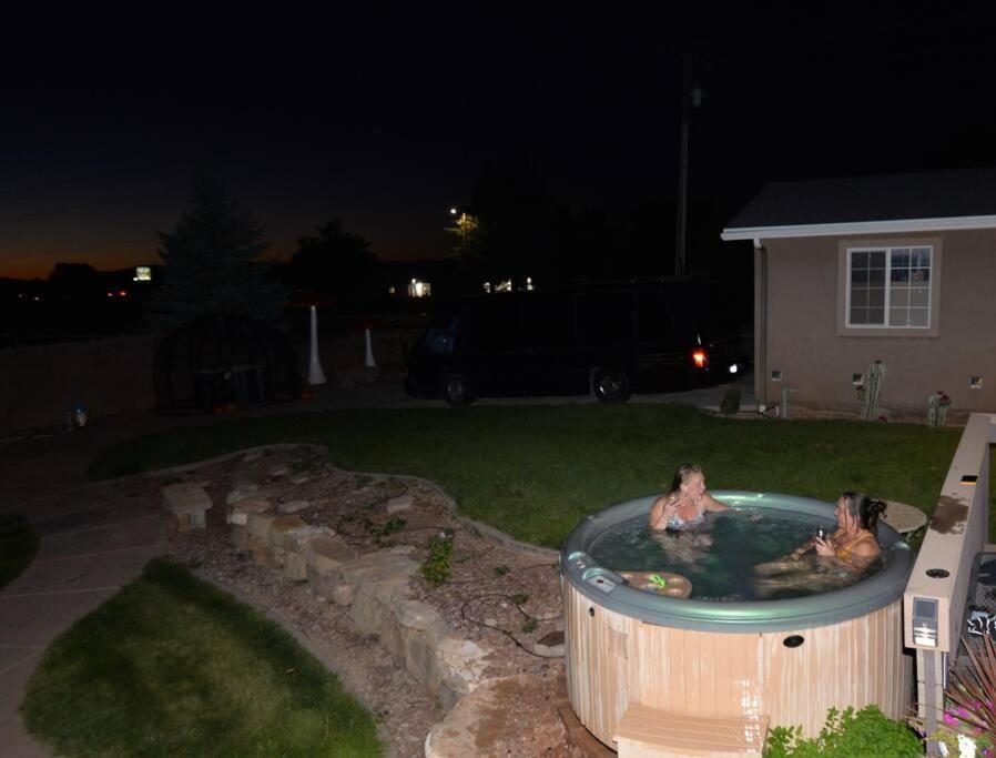 Tacit Shadow Resort Paradise Deluxe Suite, Gym, Coffee Bar, Hot-Tub, Free Laundry, Food Available Parowan Exteriér fotografie