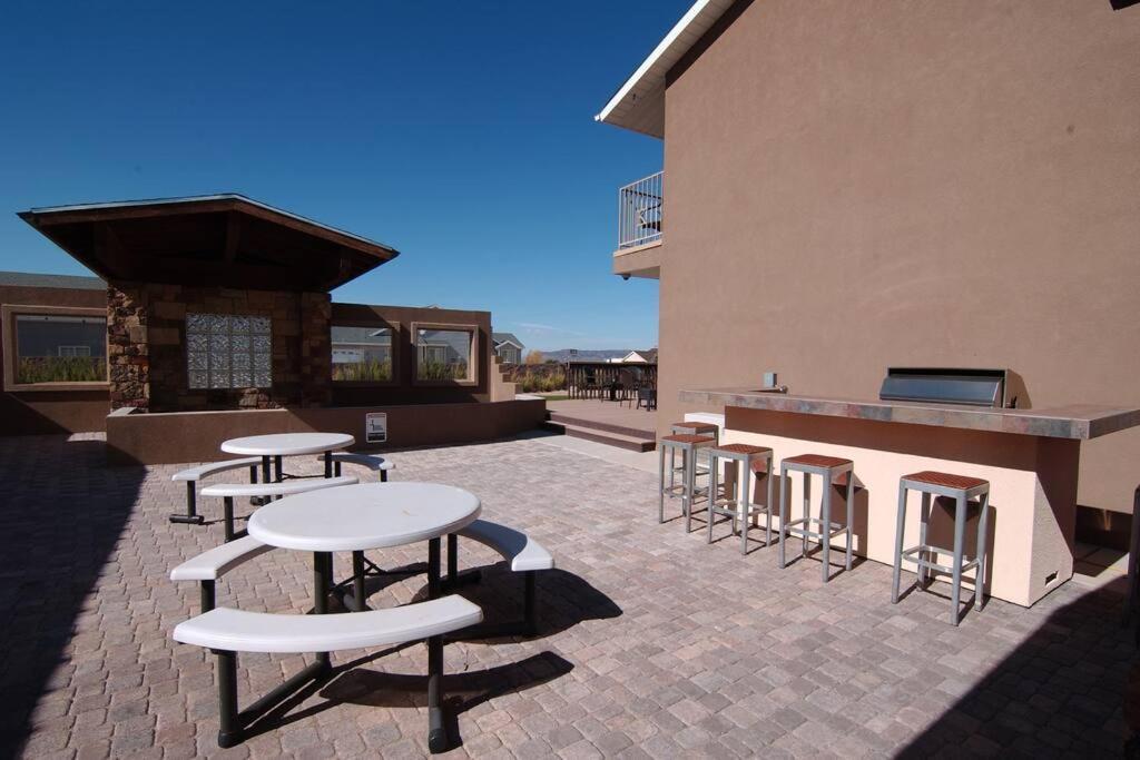 Tacit Shadow Resort Paradise Deluxe Suite, Gym, Coffee Bar, Hot-Tub, Free Laundry, Food Available Parowan Exteriér fotografie