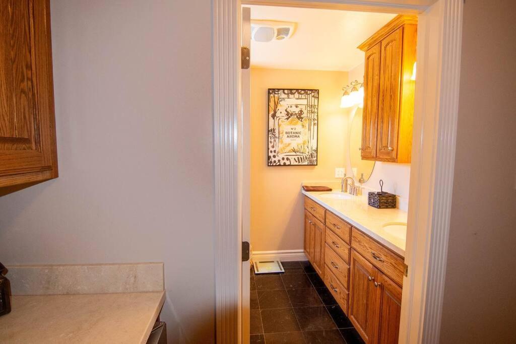 Tacit Shadow Resort Paradise Deluxe Suite, Gym, Coffee Bar, Hot-Tub, Free Laundry, Food Available Parowan Exteriér fotografie